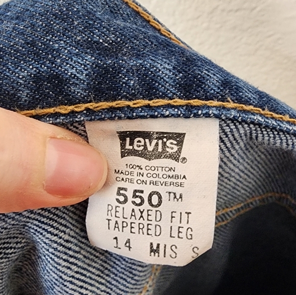 Vintage Levi’s 550 Relaxed Fit Tapered Leg Jeans 14s - Picture 5 of 7